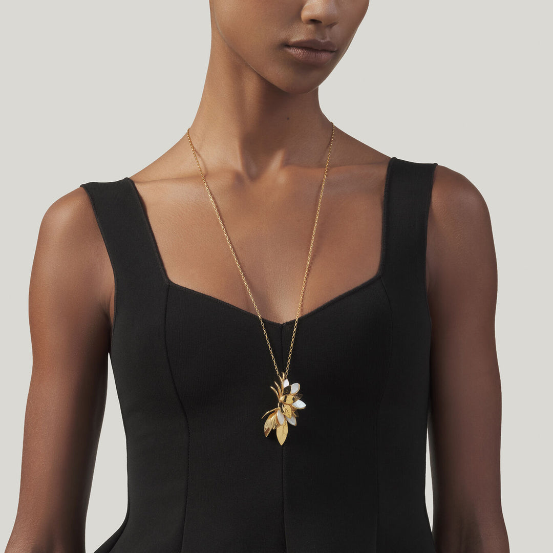 Collier pendentif peau de nacre Giovanni Raspini en argent 925 plaqué or 18 ct et nacre 12520