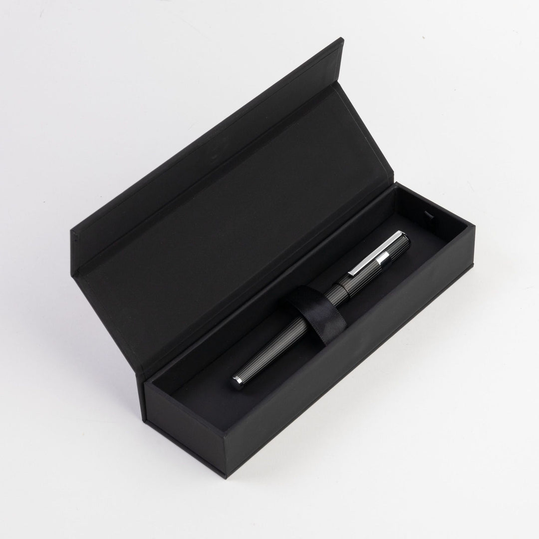 Hugo Boss Gear Pinstripe Ballpoint Pen Black / Chrome HSV2855A