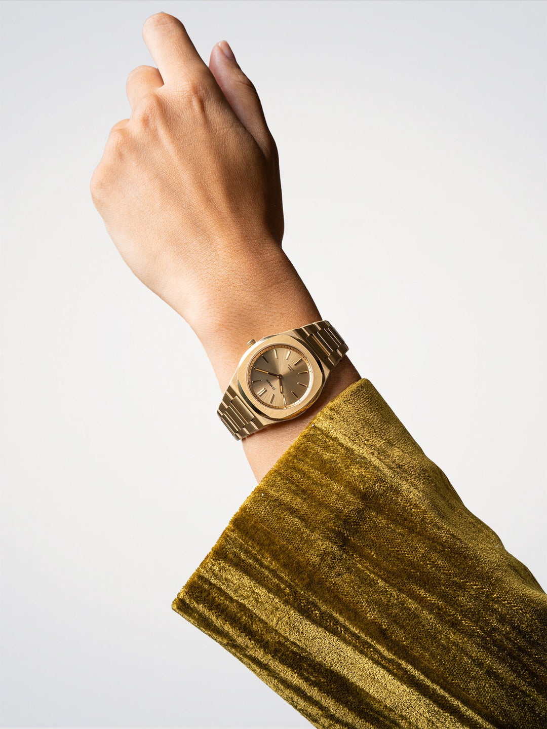 Reloj ultradelgado D1 Milano Gold Mellow 34 mm D1-UHBL02