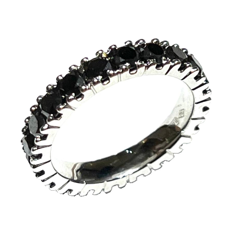 Anillo World Diamond Group en oro blanco de 18 kt con diamantes negros 0031FG