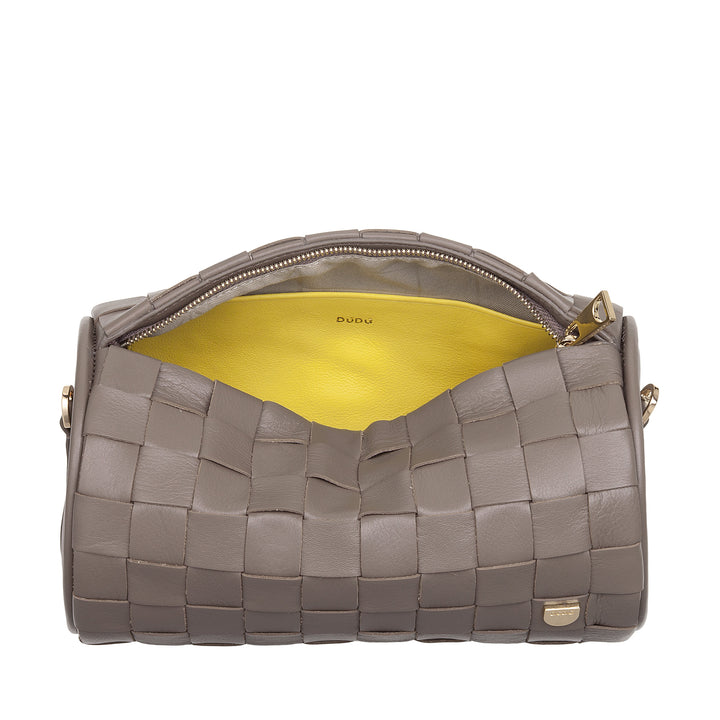 DUDU Sac Cylindre pour Femme en Cuir Véritable Tressé avec Bandoulière en Chaîne, Élégant - Design Artisanal, Sac à Bandoulière Cylindrique de Luxe pour Occasions Décontractées et Spéciales