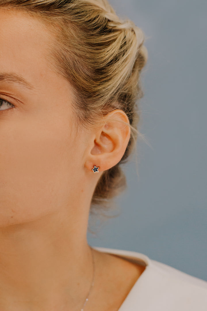 Comete Earrings in white gold and blue sapphires ORB968