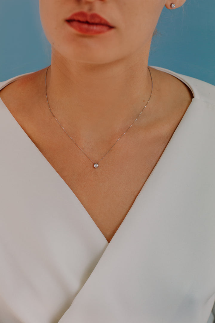Collier Comete Point lumineux rond en Or et Diamant GLB1423