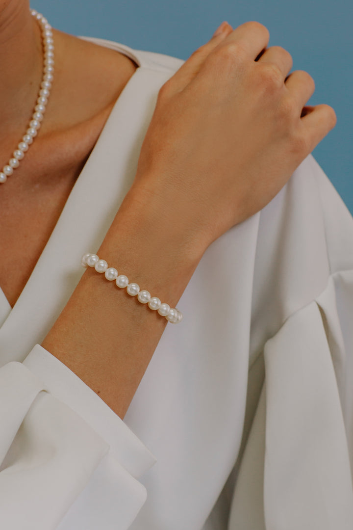 Comete Acquadolce Pearl Strand Bracelet in Gold BRQ109AM