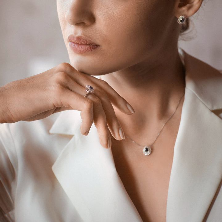 Collier Comete en Or, Diamants et Saphir Bleu Ovale GLB1601