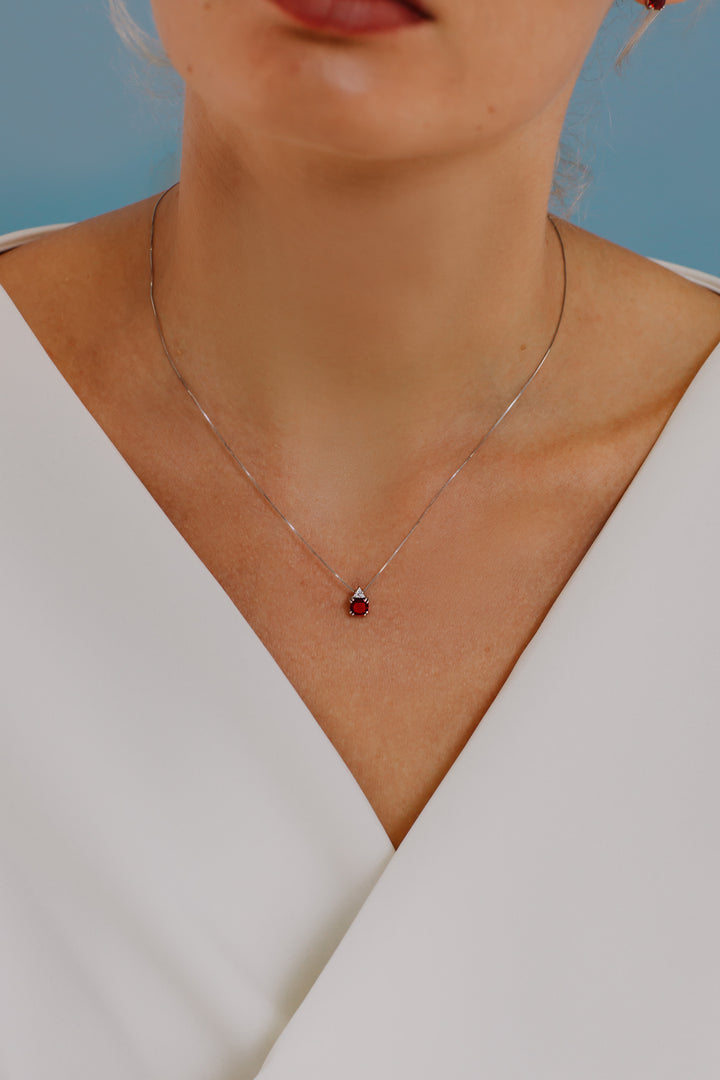 Comete Necklace in Gold, Diamond and Round Ruby GLB1389