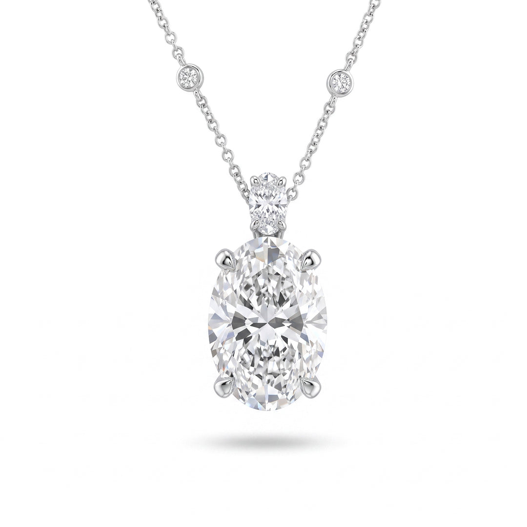 X-Diamond cl 18kt laboratorio ovalado g.d. total ct.5,29, cént. 5,09 ct, contraeslabón ovalado y cadena incrustada, 0,26 ct XXDGPU070O4OVBI529