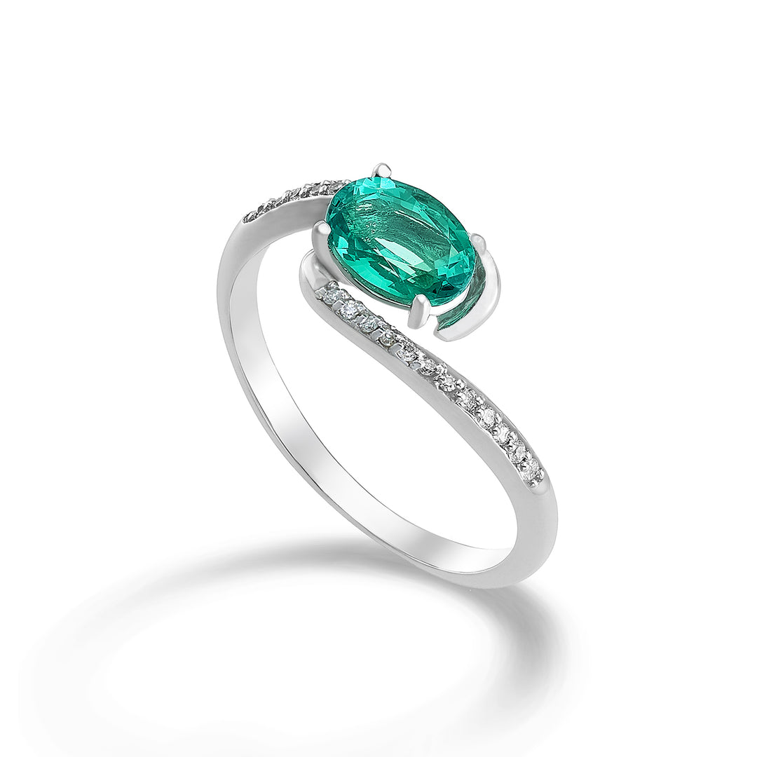 Nihama una esmeralda de 18k n. ovalado 7x5 ct. 0,69 diámetro. Connecticut. 0,085 NA5101O4SMN069