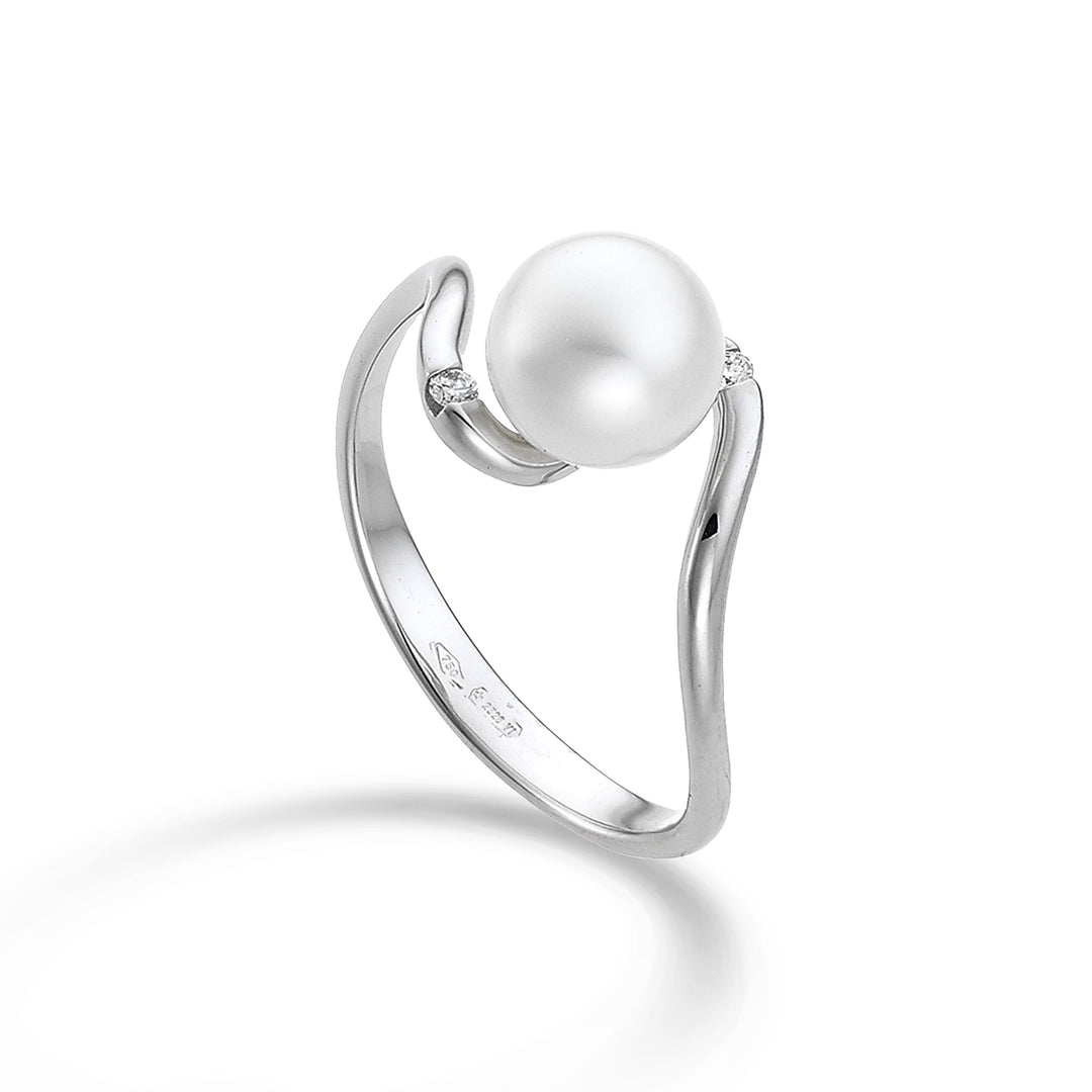 Mikiko an 18k fw 7/7.5 ct.0.04 MA0825O4FABI070
