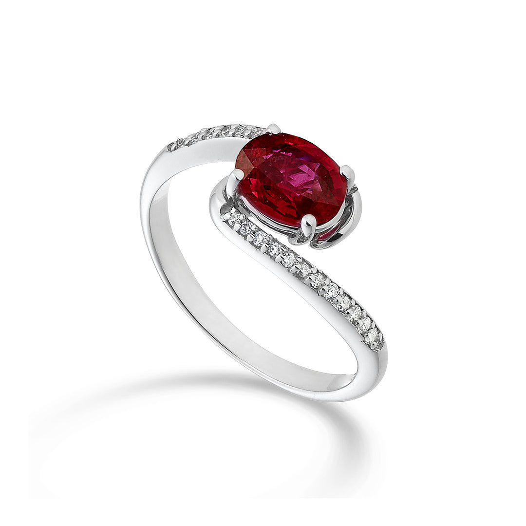 Nihama un rubí de 18k n. ovalado 7x5 ct.0,85 diam. ct.0,085 NA5101O4RBN085