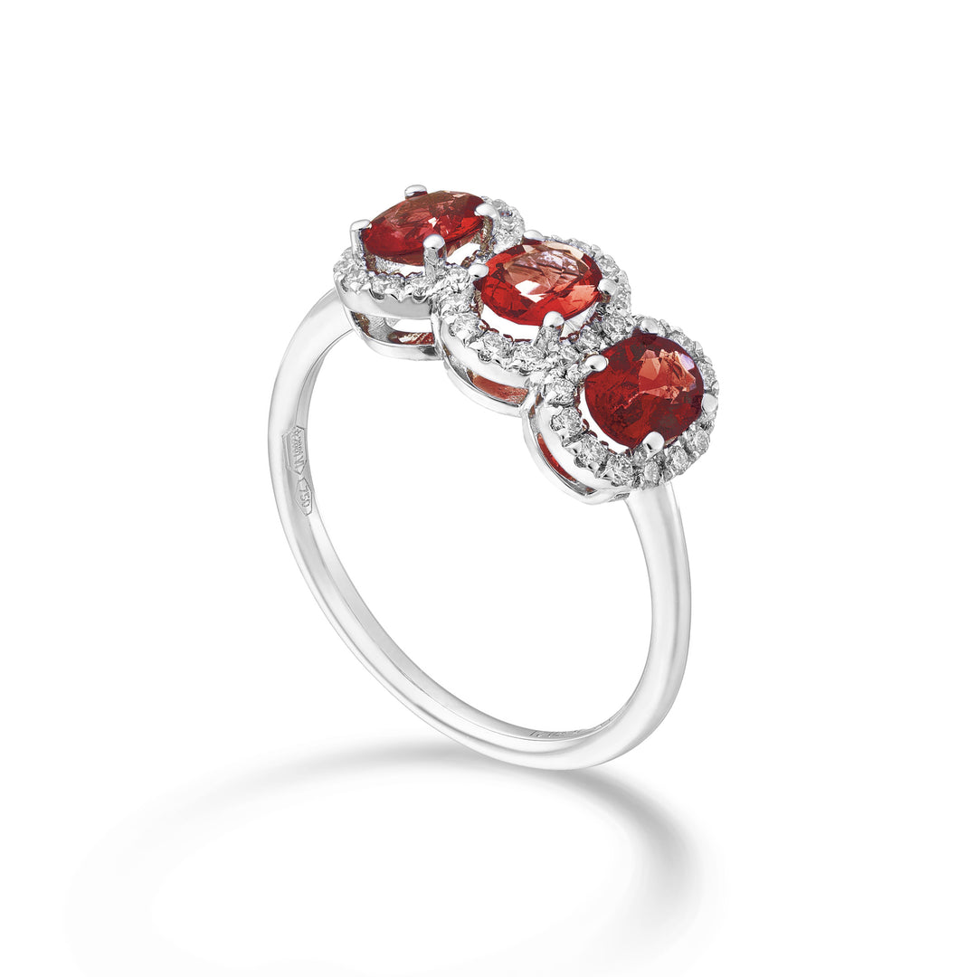 Nihama una trilogía de rubíes de 18k nat. ovalado 5x4 ct. 1,20 diámetro. ct.0.21 NA5194O4RUN54
