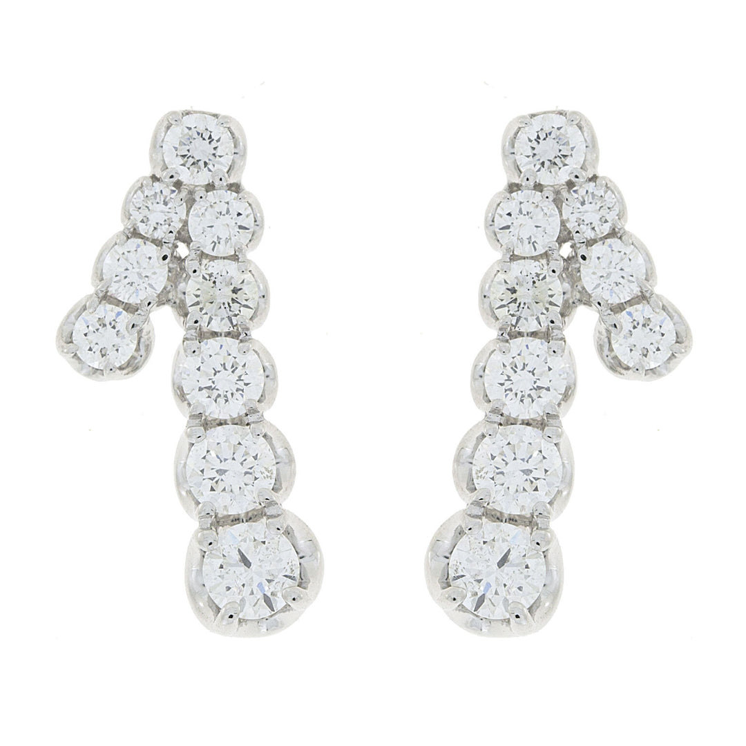 Pendiente contrario Golay con 9 diamantes blancos en total ct. 1.33 UNO3009-120-14357110486