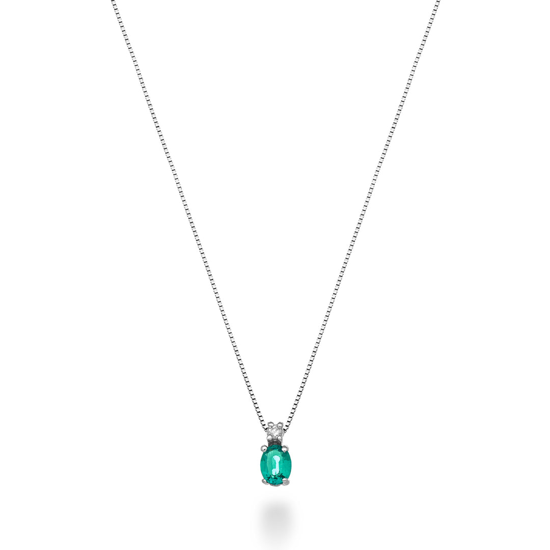 Mikiko cl 9k smeraldo n. ovale 5x4 ct.0,30 diam. ct.0,01 MD5181R4SMN
