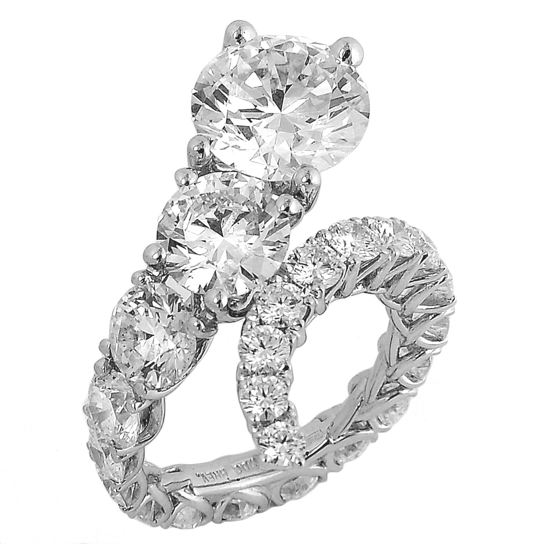 Nihama un laboratorio de 18kt g.d. central 0,70 ct totales. 3.00 serpiente NXDABTRE1867BI310