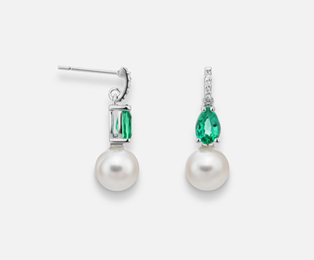 Mikiko or 18k fw 7.5/8 emerald drop6x4 ct.0.74 dia ct.0.03 MO1528O4FABI075