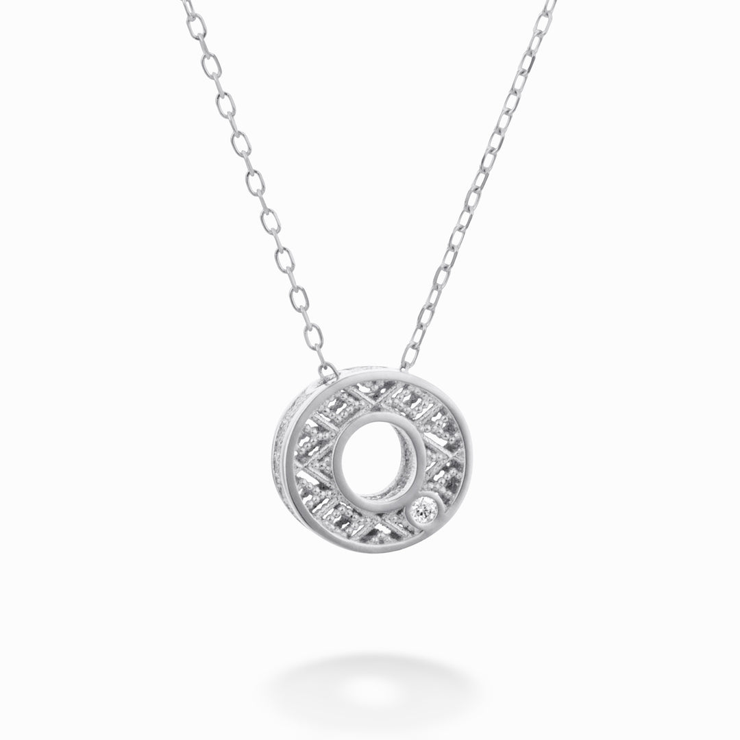 Mikiko cl 18k lettera o oro bianco diam. ct.0,01 MDLETOO4