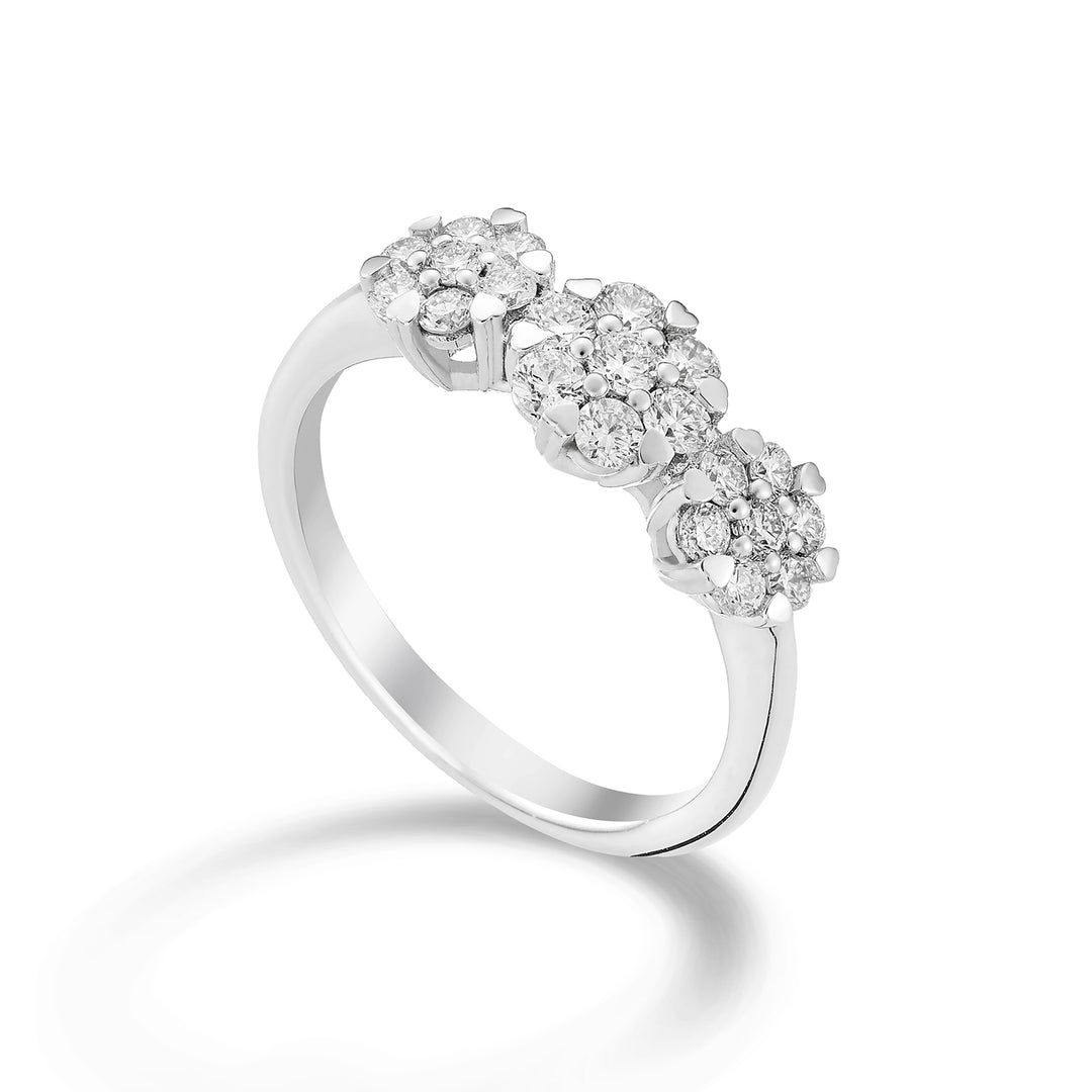 World Diamond Group graduated multi-stone trilogy ring total ct. 0.67 ATRMS01D070-23011110029