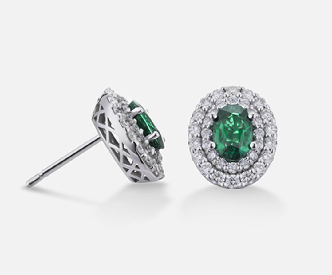 Mikiko or 18k emerald n. oval 6x4 ct.0.76 dia ct.0.66 MO5040O4SMN076
