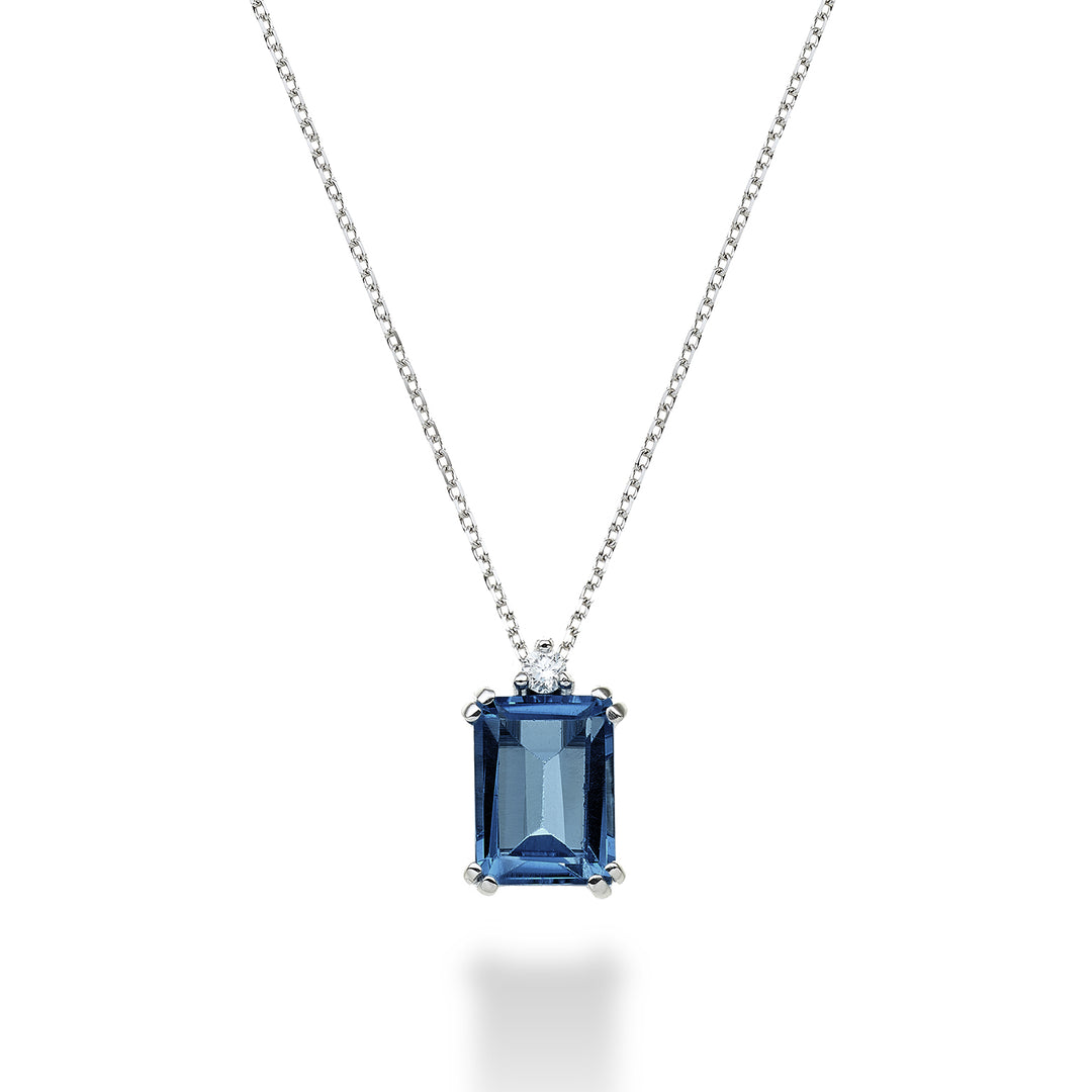 Mikiko cl 18k octagonal London blue topaz 8x6 ct.2.65 diam. ct.0,03 MPCL090DITPBL3O4