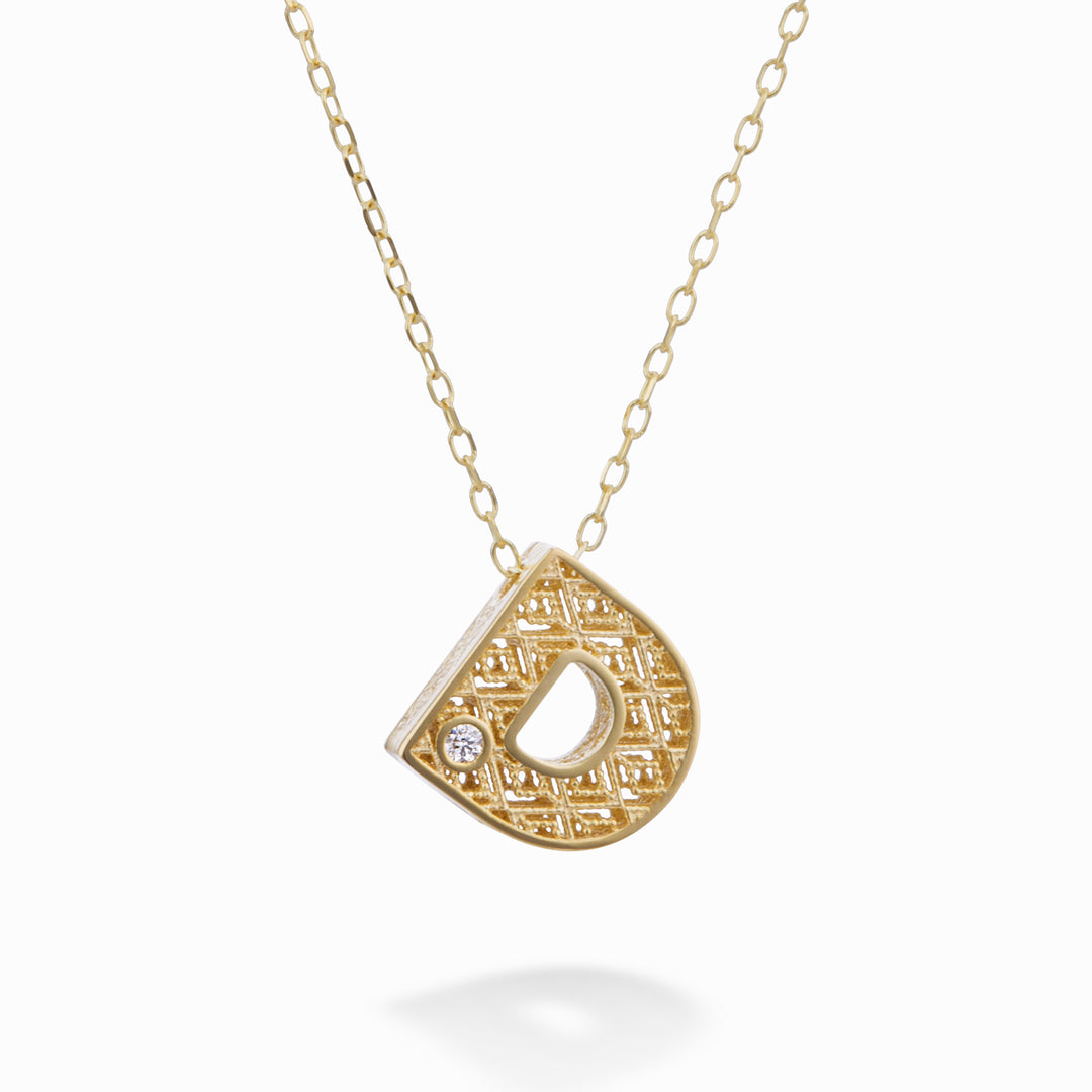 Mikiko cl letra en oro amarillo de 18k diam. ct.0,01 MDLETDO1