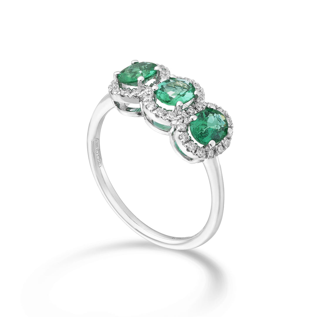 Mikiko una trilogía de esmeraldas de 18k ovalada de 5x4 ct. 0,90 diámetro. ct.0.21 MA5194O4BE54