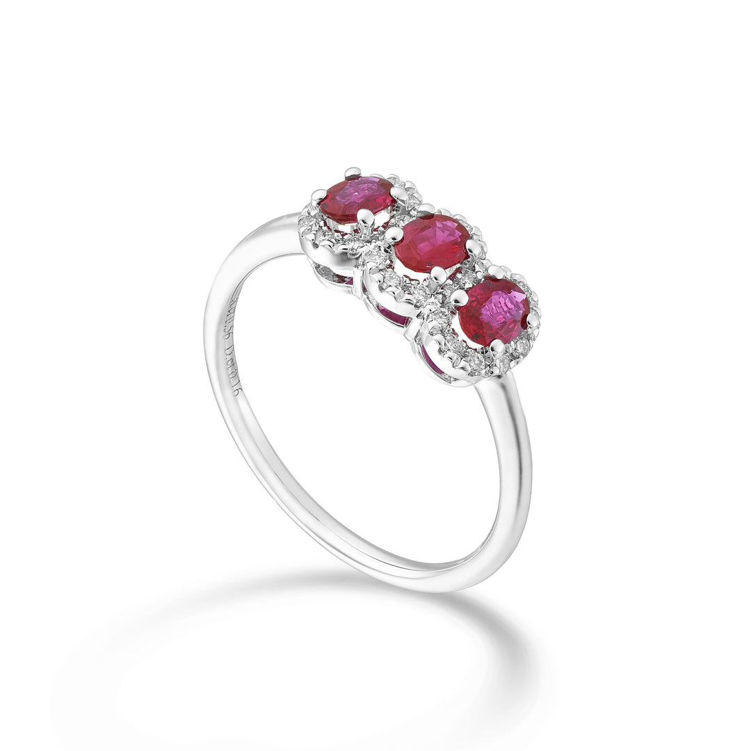 Mikiko un rubí trilogía ovalado de 18k 4x3 ct. 0,60 diámetro. ct.0.16 MA5194O4RBC43