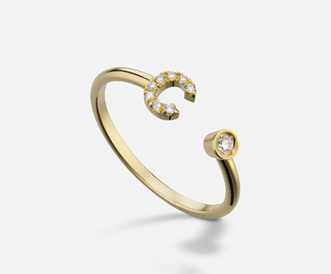 Golay an 9k lettera c small oro giallo diam. ct.0,07 GAFCD1R1