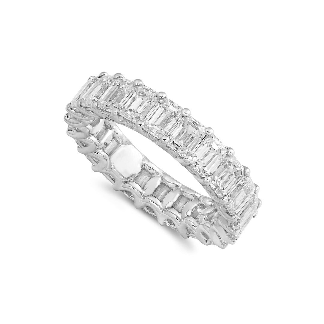 Anillo de eternidad World Diamond Group con diamantes talla esmeralda APU398DI-20248110003