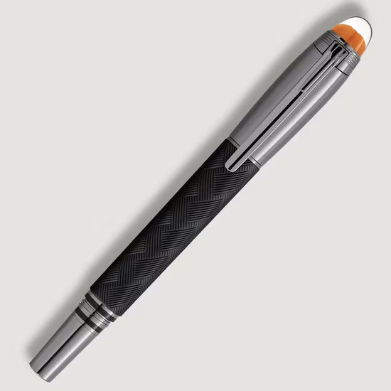 Pluma estilográfica Montblanc StarWalker Extreme Doué punta M 133766