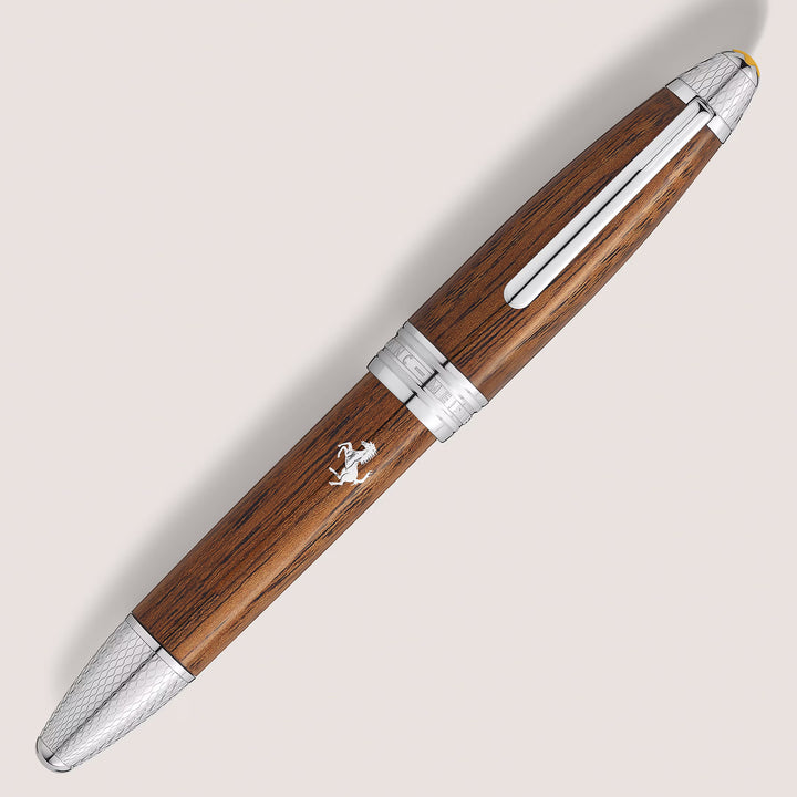 Pluma estilográfica Montblanc Meisterstück Great Masters Ferrari Tailor Made Classica Edición especial punta M 131318