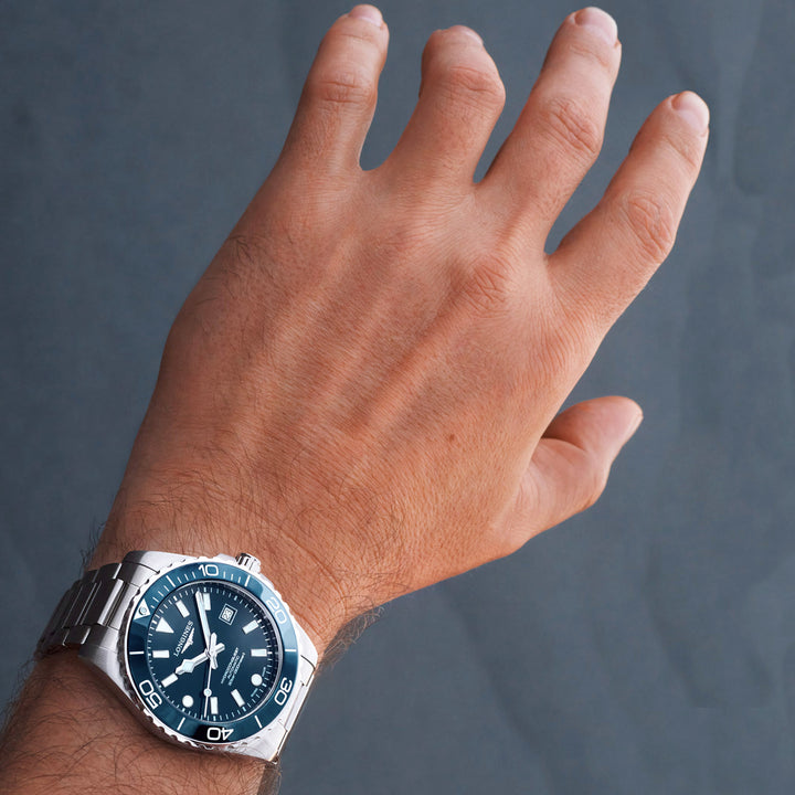 Montre Longines Hydroconquest 42 mm en acier automatique bleu L3.788.4.96.6