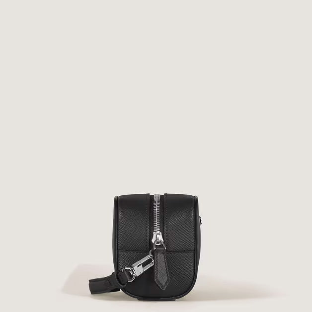 Neceser Montblanc Sartorial pequeño de piel negro 221572