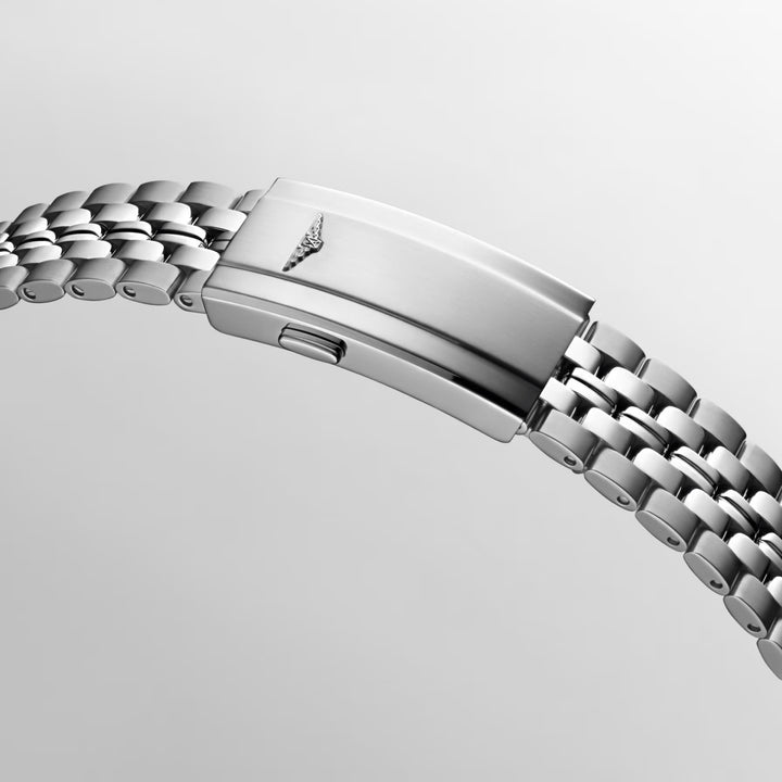 Reloj Longines Ultra-Chron Classic 37mm plateado automático acero L2.537.4.72.6