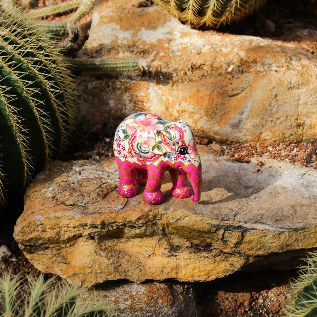Elephant Parade elephant Belinda 15cm Limited Edition By Khunakorn Muenpang Asia Herd BELINDA 15