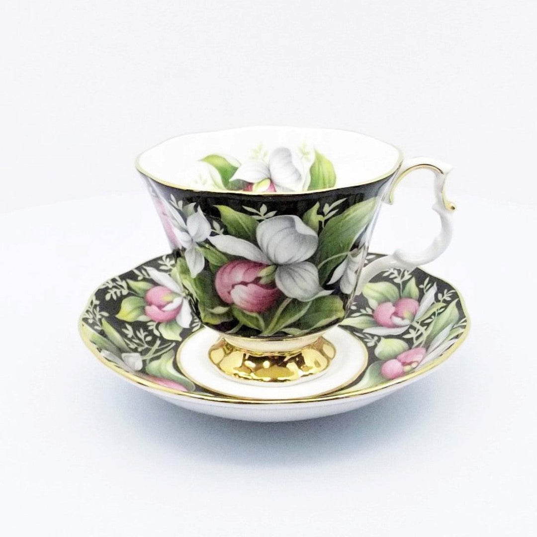 Taza de té Royal Albert Lady Slipper porcelana inglesa decoraciones esmaltadas acabados dorados flor A-S885-5 - Gioielleria Capodagli